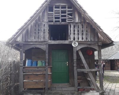 Hrvatsko apiterapijsko društvo